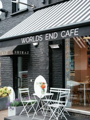 1 Cafe Facade