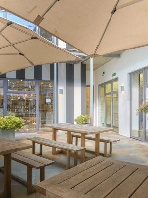 2 Cafe Courtyard